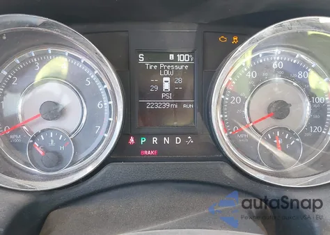 2011 Chrysler Town & Country Touring-L from USA, damaged, VIN 2A4RR8DG4BR704837